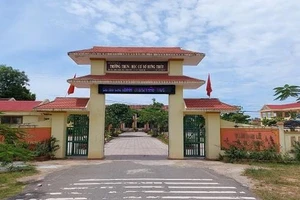 Trường THCS Hưng Thuỷ.