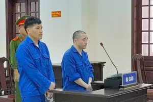 Hai bị cáo bị HĐXX Tòa án nhân dân Quảng Trị tuyên án tử hình.