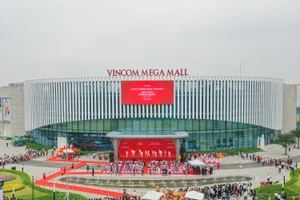 Khai trương TTTM “Thế hệ mới” Vincom Mega Mall Smart City đầu tiên của Việt Nam