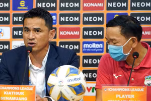 Thuyền trưởng Kiatisak và đội bóng Nhật Bản nói gì sau trận ra quân AFC Champions League?