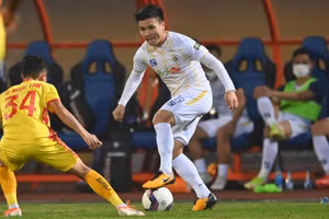 Quang Hải từ chối nói về tương lai với Hà Nội FC