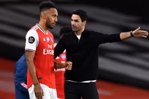 Aubameyang "nói xấu" thầy cũ Arteta ngay khi cập bến Nou Camp.