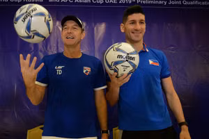 Philippines bổ nhiệm người cũ Viettel FC làm thuyền trưởng, Singapore có "tướng" mới