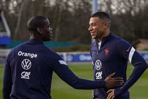 Động thái ‘rõ ràng’ Mbappe rời PSG