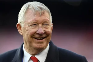 Sir Alex vẫn kiếm được bộn tiền dù nghỉ hưu 9 năm.