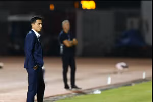 Báo Thái Lan tiếc cho thầy trò Kiatisak ở đấu trường châu lục