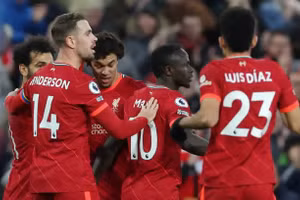 Chelsea, Liverpool rủ nhau chiến thắng, áp sát ngôi đầu bảng của Man City