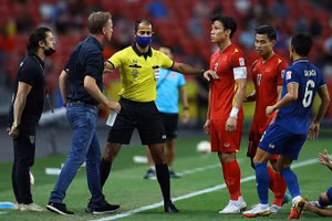 Quế Ngọc Hải trong trận gặp Thái Lan ở bán kết AFF Cup 2020.