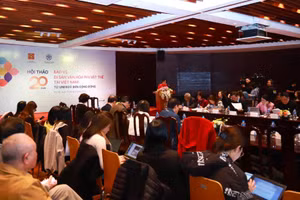 Quang cảnh Hội thảo 'Hai mươi năm bảo vệ di sản văn hóa phi vật thể tại Việt Nam: Từ UNESCO đến cộng đồng'.