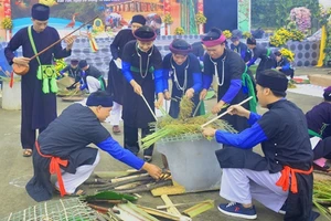 Lễ mừng cơm mới của dân tộc Tày tại huyện Văn Yên (Yên Bái). Ảnh: ITN.