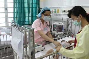 Với ho gà, giai đoạn lui bệnh thường kéo dài từ vài tuần đến vài tháng. Ảnh minh họa 