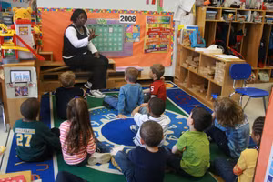 Hạ yêu cầu tuyển dụng làm giảm mức lương của giáo viên mới vào nghề.