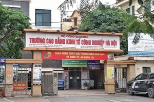 Trường Cao đẳng Kinh tế Công nghiệp Hà Nội trụ sở tại 143 Nguyễn Ngọc Vũ, phường Trung Hòa, quận Cầu Giấy, TP Hà Nội.