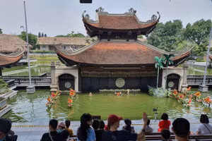 Công nghiệp văn hóa 'sóng đôi' cùng thành phố sáng tạo sẽ thu hút du lịch, tạo cơ hội quảng bá văn hóa.