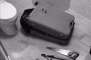 TP. HCM: Thi thể nữ giới không còn nguyên vẹn trong vali