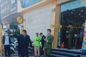 Truy bắt đối tượng đâm trọng thương bảo vệ, cướp tài sản ở Thế giới di động