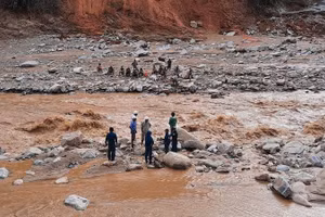 Sạt lở đất ở Quảng Nam
