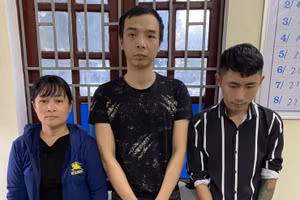 Nhóm đối tượng bị bắt giữ.