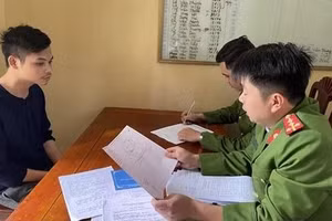 Ngập trong nợ nần, thầy cúng liều mình giả danh phó tổng giám đốc để lừa đảo