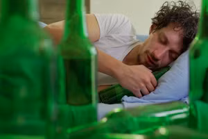 Rượu, bia tồn tại trong cơ thể bao lâu sau khi uống?