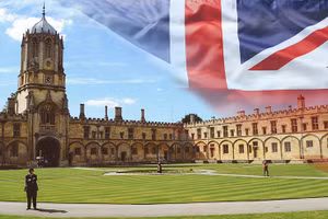 Tại sao có nhiều người chuyển đến Anh học tập và làm việc?