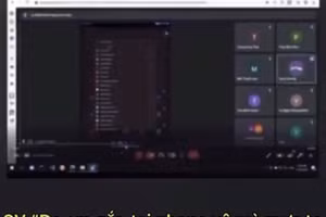 Sinh viên cho biết vẫn không thể nghe bài giảng dù đã gắn tai nghe