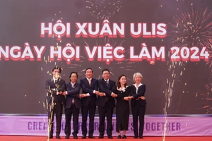 Nhiều hoạt động hấp dẫn tại Hội xuân ULIS 2024 và Ngày hội việc làm 2024