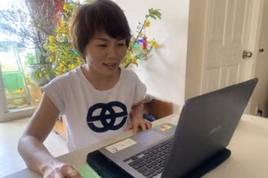 Giáo viên tại TP.HCM dạy học trực tuyến. Ảnh minh họa 