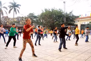 Học sinh Trường Tiểu Học Tân Định (Hoàng Mai – Hà Nội). Ảnh: Thiên Thanh