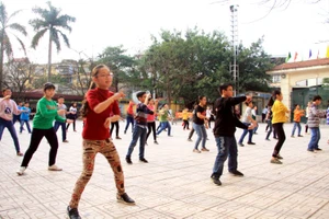 Học sinh Trường Tiểu Học Tân Định (Hoàng Mai – Hà Nội). Ảnh: Thiên Thanh