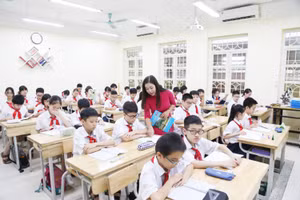 Trong giờ học tại Trường THCS Thăng Long, quận Ba Đình (Hà Nội). Ảnh: Thế Đại