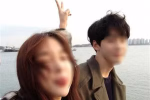 Gửi ảnh ở nhà nấu cơm, anh chàng bị bóc mẽ ngoại tình từ chi tiết hông ai ngờ