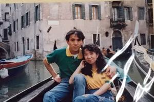 Phàn nàn bố cổ hủ, cô gái bật khóc khi nhìn vào cuốn album ảnh 