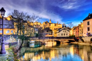 Một góc thủ đô Luxembourg của Đại công quốc Luxembourg.