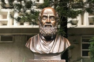 Hippocrates với lời thề y đạo