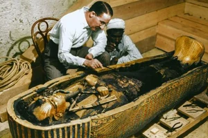 Bí ẩn kinh thiên xác ướp thai nhi trong lăng mộ Tutankhamun