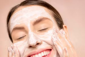 Bí quyết trang điểm để thu nhỏ lỗ chân lông cho làn da sáng mịn