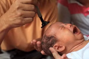 4 điều mẹ tuyệt đối không nên làm khi con chưa tròn 3 tháng tuổi