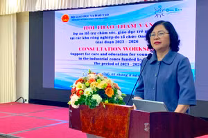 Thứ trưởng Bộ GD&ĐT Ngô Thị MInh phát biểu tại Hội thảo.