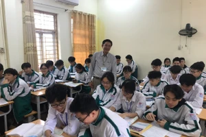 Luật Nhà giáo, lương, phụ cấp, thầy cô.