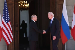 Tổng thống Nga Putin và người đồng cấp Mỹ Joe Biden tại Geneva.