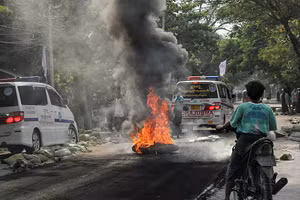 Bạo loạn ở Myanmar.