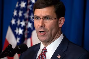 Cựu Bộ trưởng Quốc phòng Mỹ Mark Esper.