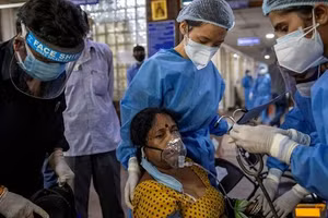 Điều trị bệnh nhân Covid-19 ở Ấn Độ.