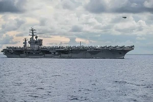 Tàu tấn công sân bay USS Nimitz của Mỹ