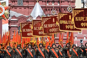 Nga thể hiện sức mạnh trong lễ duyệt binh mừng Ngày Chiến thắng 