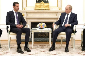 Tổng thống Syria Bashar Assad gặp Tổng thống Nga Putin tại Moscow.