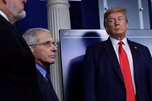 Cựu Tổng thống Donald Trump và Tiến sĩ Anthony Fauci.