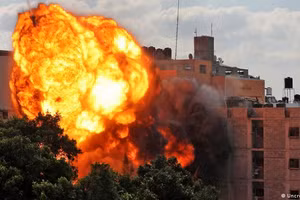 Một cuộc tấn công của Israel nhắm vào dải Gaza.