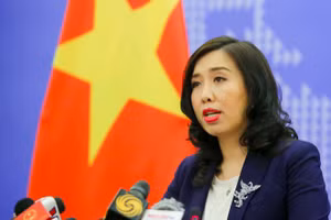 Bà Lê Thị Thu Hằng